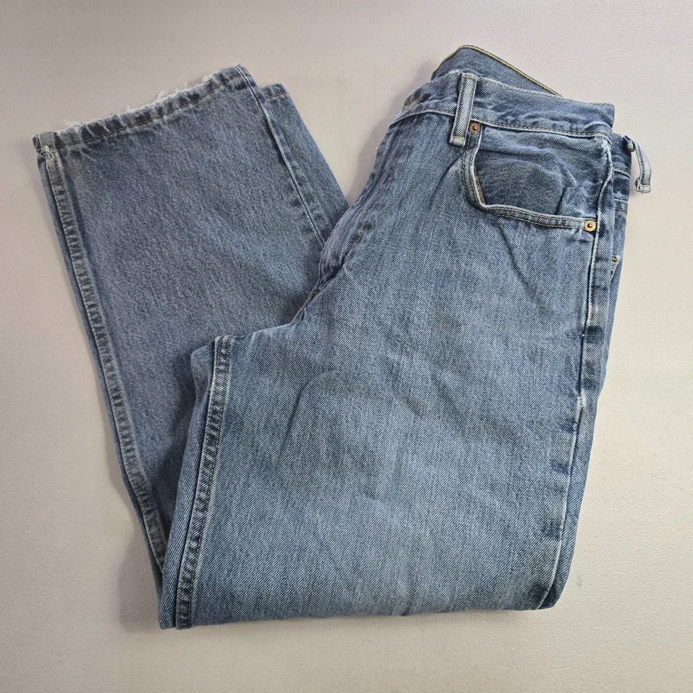 Levi's 560 Jeans Men's 32 x 27 (tag 34 x 29) Blue Light - Medium Wash